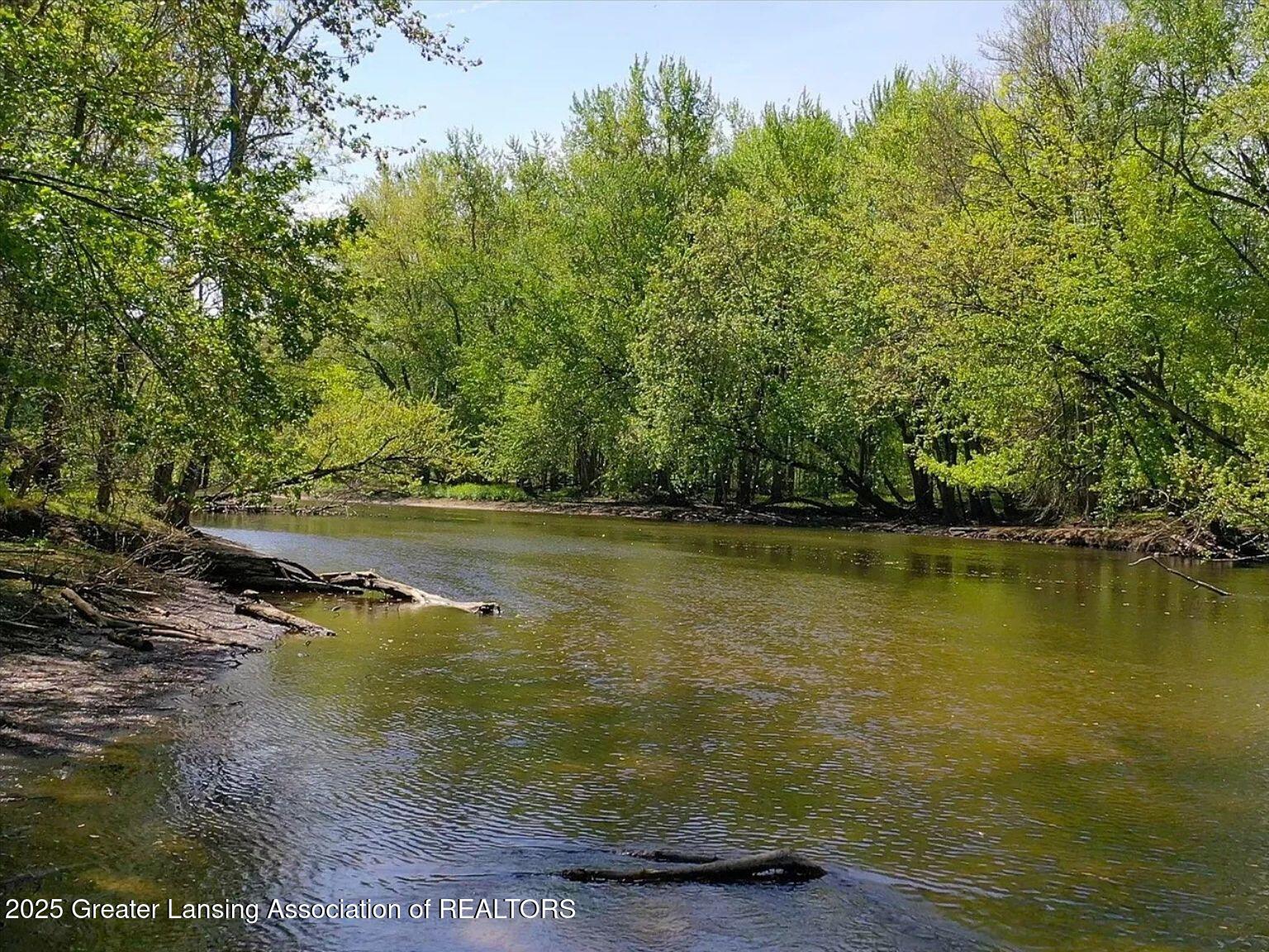 472 South Waverly Road Eaton Rapids, MI 48827 - Photo 25 of 25 49