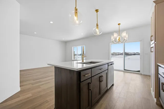 $385,998 | 6874 Joseph Street, Horace, ND 58047