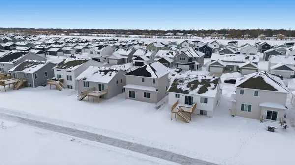 $385,998 | 6874 Joseph Street, Horace, ND 58047