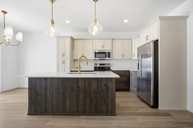 $385,998 | 6874 Joseph Street, Horace, ND 58047