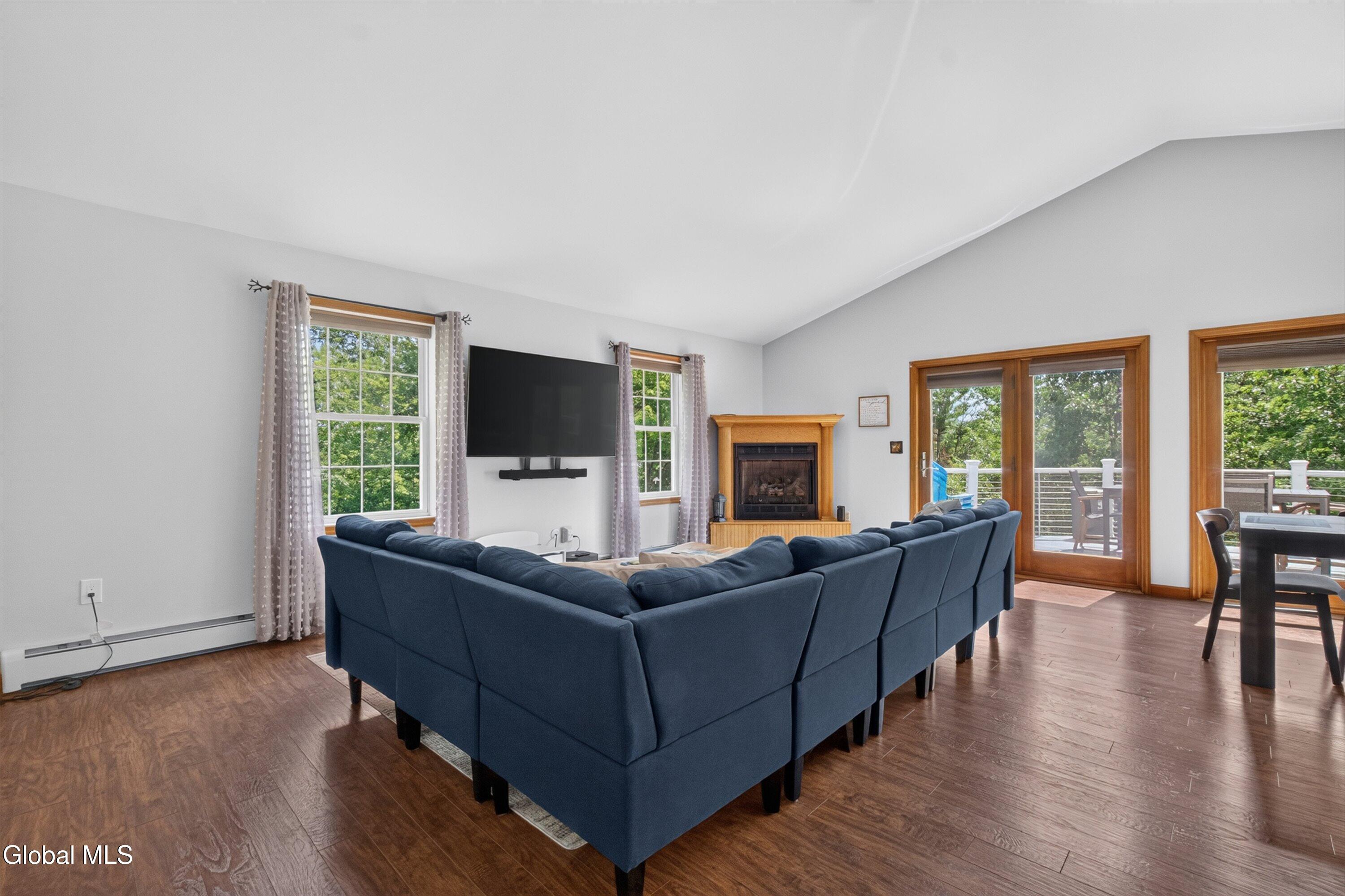 99 Kings Road Hadley, NY 12822 - Photo 6 of 44 09-DSC06669