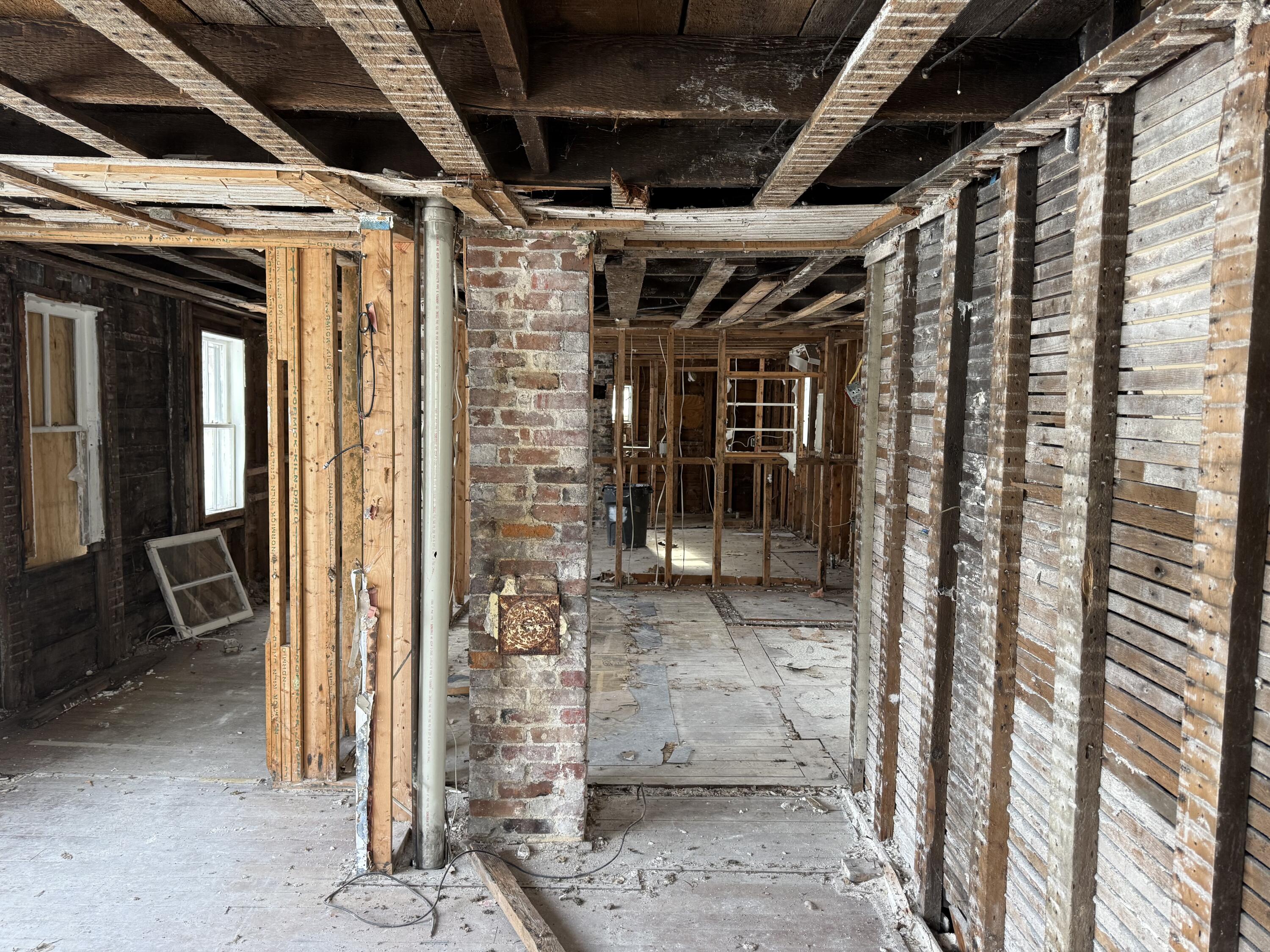 10 Trinity Street Rockland, ME 04841 - Photo 12 of 17 IMG_7898