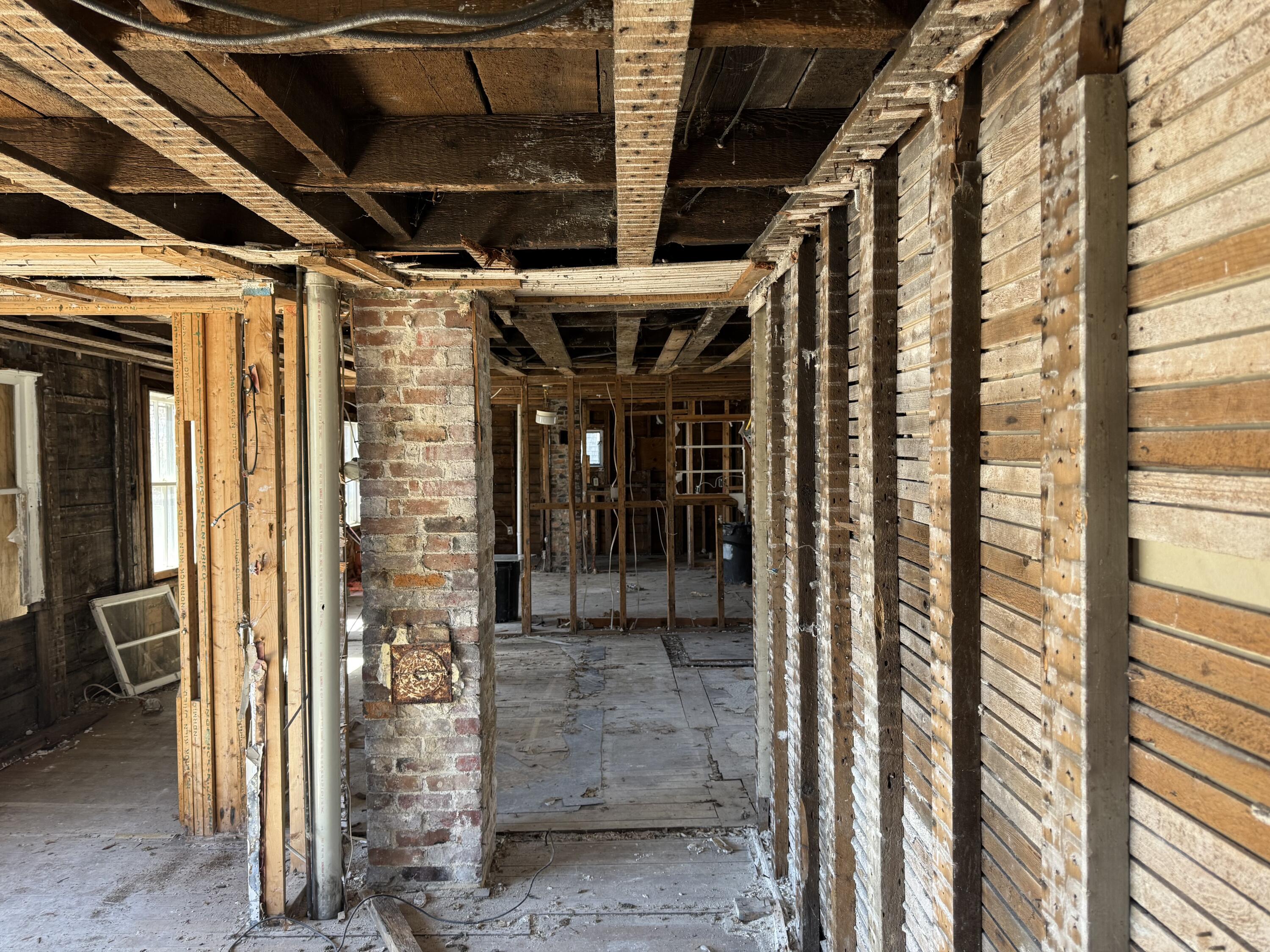 10 Trinity Street Rockland, ME 04841 - Photo 13 of 17 IMG_8504