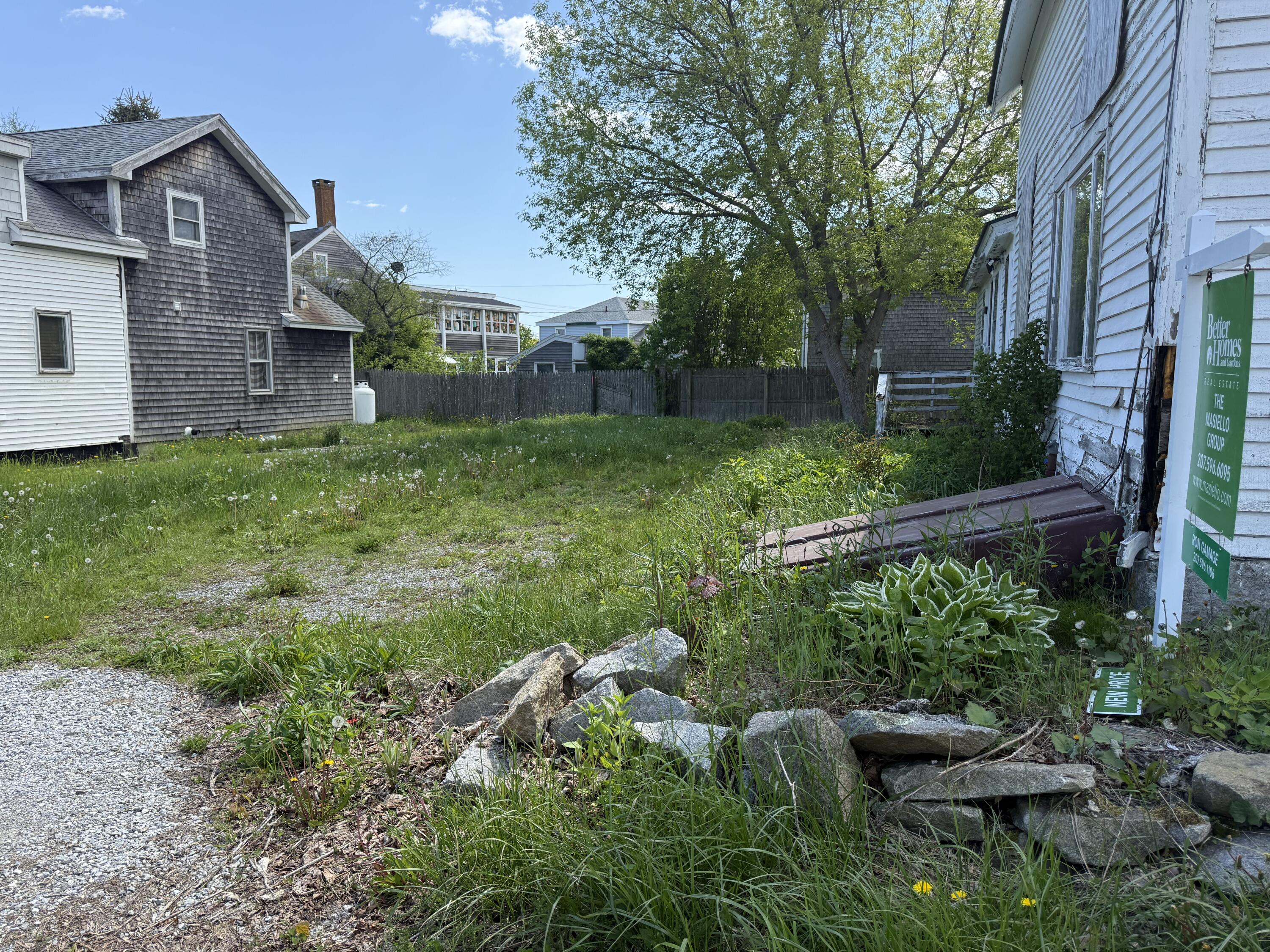 10 Trinity Street Rockland, ME 04841 - Photo 4 of 17 IMG_8755