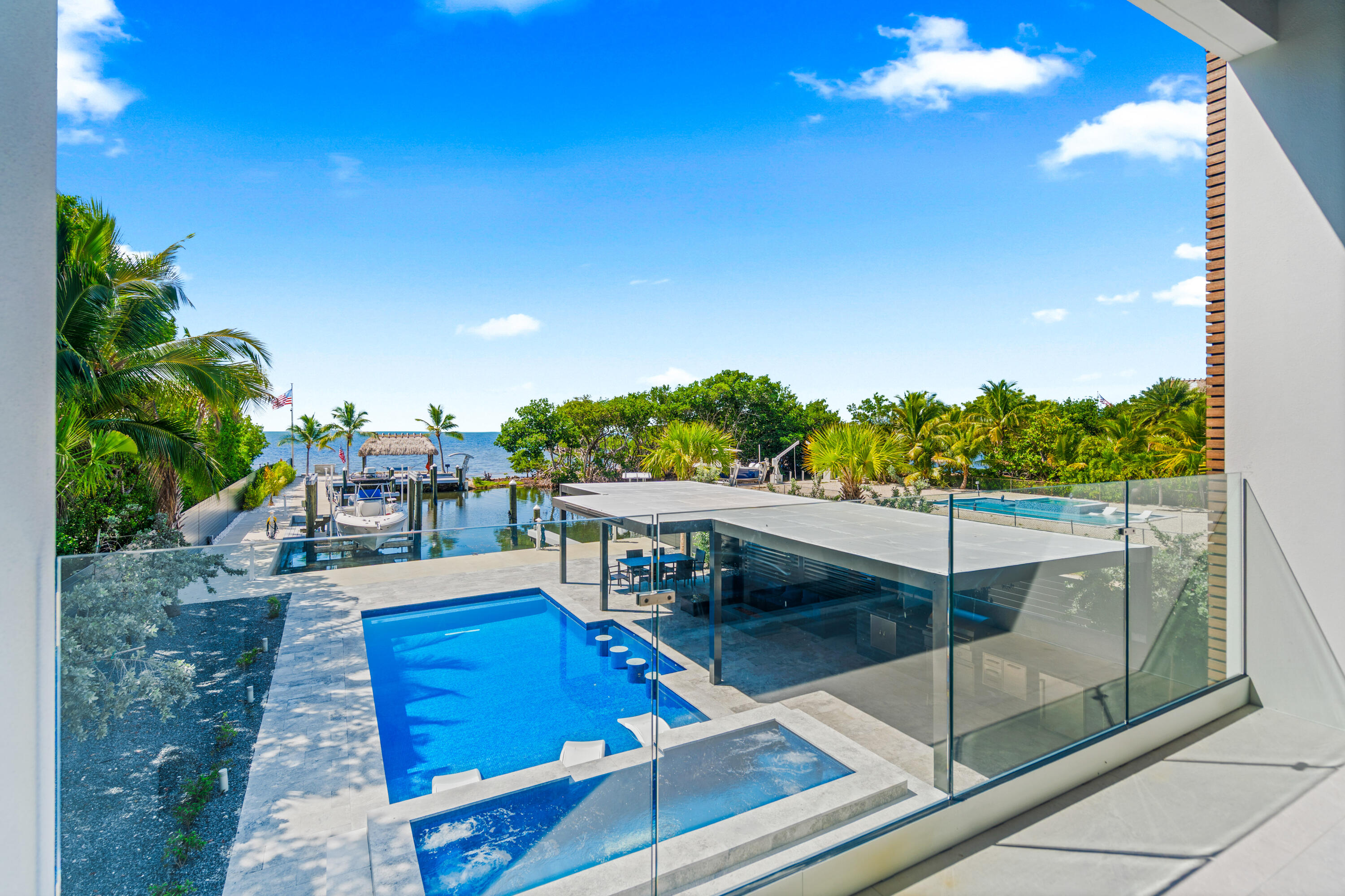 16 Seaside Avenue Key Largo, FL 33037 - Photo 47 of 118 2026_06_19 16 SEASIDE AVE KELSEY-51