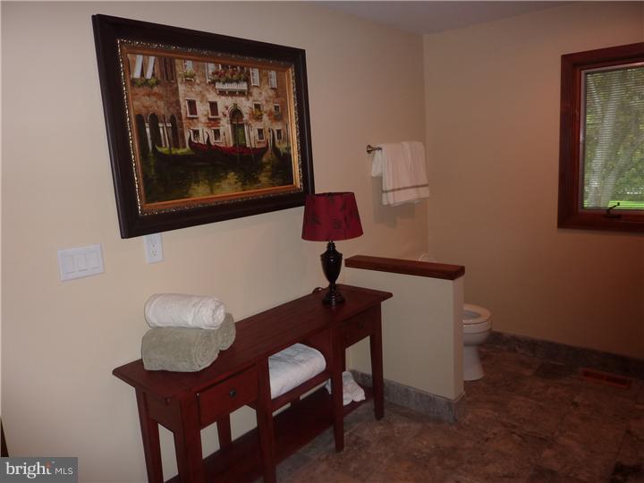 881 Cox Road Moorestown, NJ 08057 - Photo 13 of 19