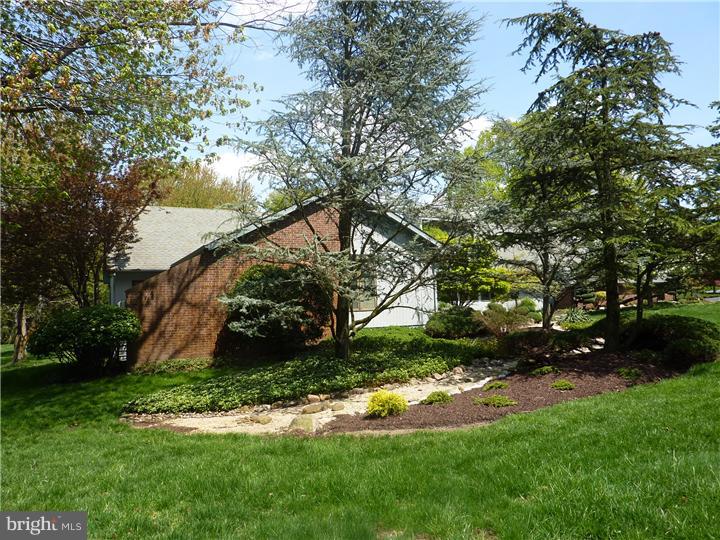 881 Cox Road Moorestown, NJ 08057 - Photo 17 of 19