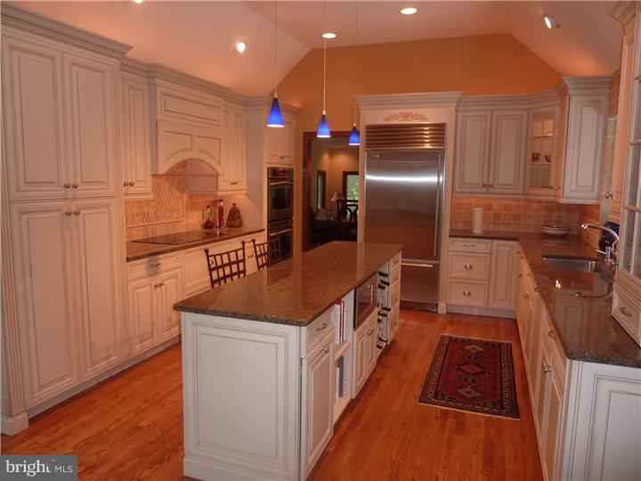 881 Cox Road Moorestown, NJ 08057 - Photo 7 of 19