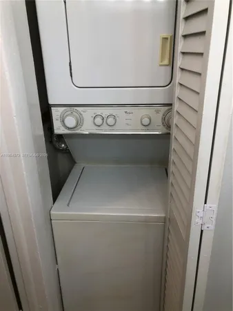 a close up view of washer and dryer