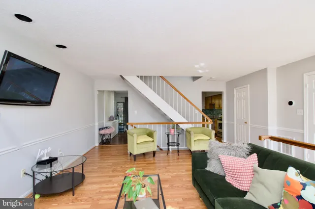 $485,000 | 4014 Sparrow House Lane, Burtonsville, MD 20866