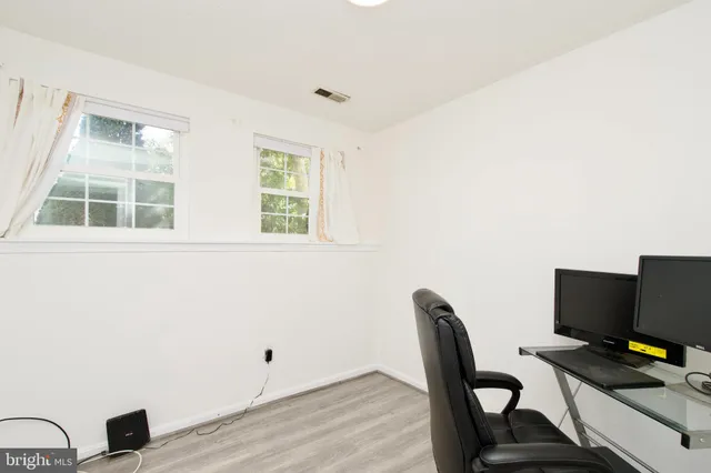 $485,000 | 4014 Sparrow House Lane, Burtonsville, MD 20866