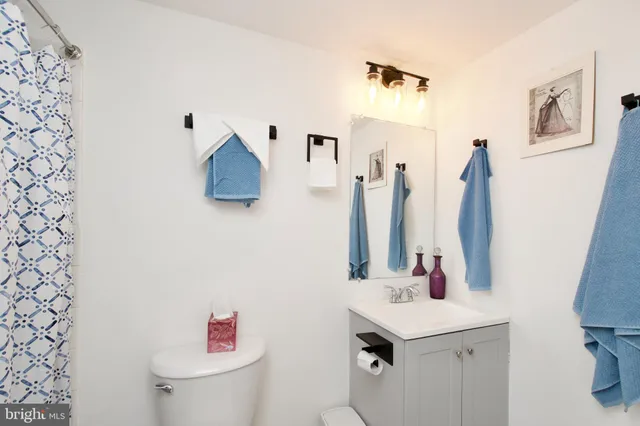 $485,000 | 4014 Sparrow House Lane, Burtonsville, MD 20866