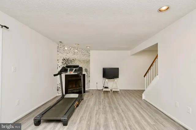 $485,000 | 4014 Sparrow House Lane, Burtonsville, MD 20866