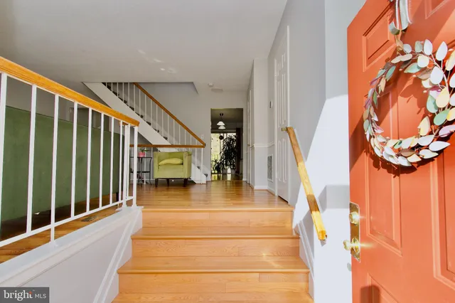 $485,000 | 4014 Sparrow House Lane, Burtonsville, MD 20866