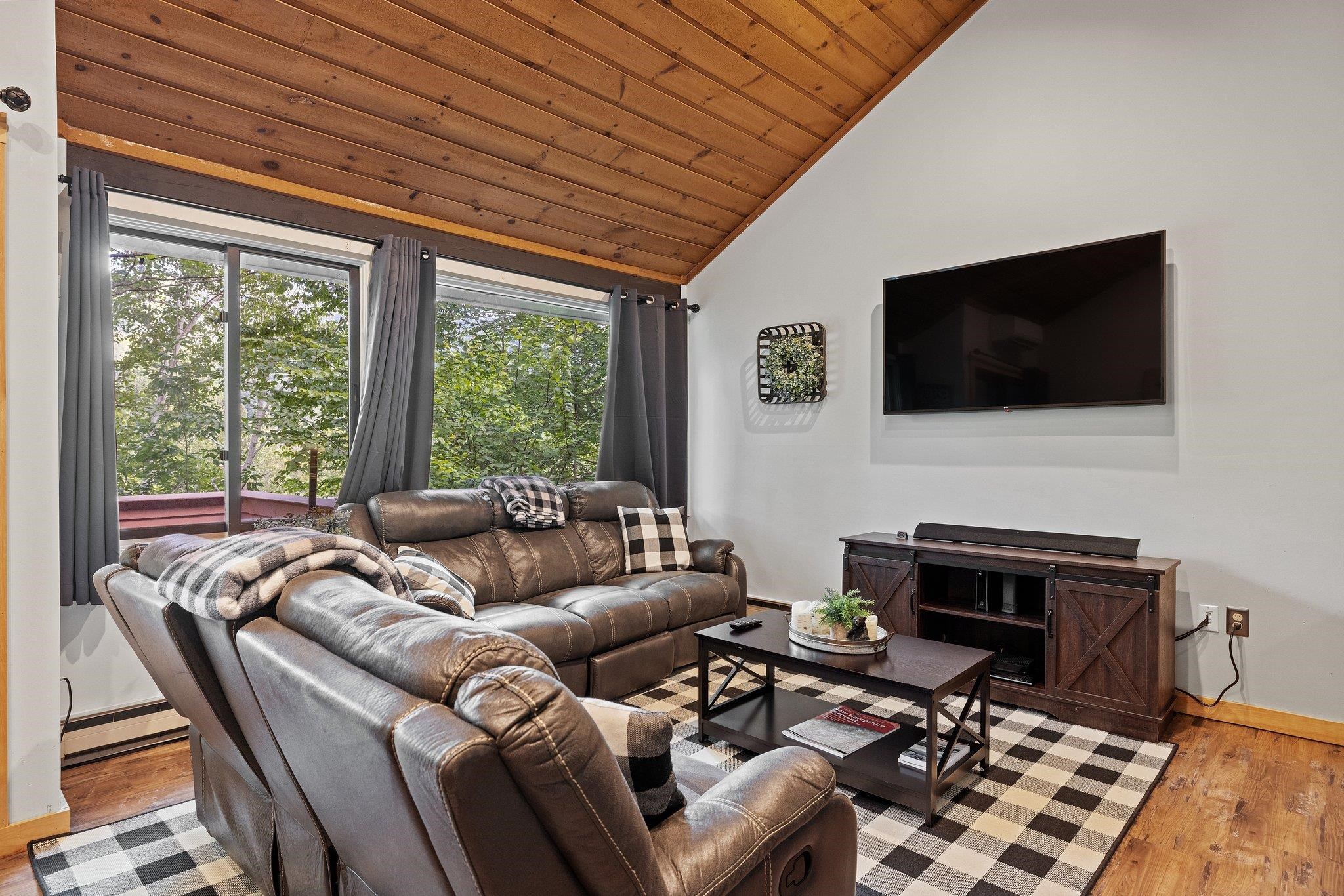 37 Whaleback Road, Unit 3 Lincoln, NH 03251 - Photo 21 of 39