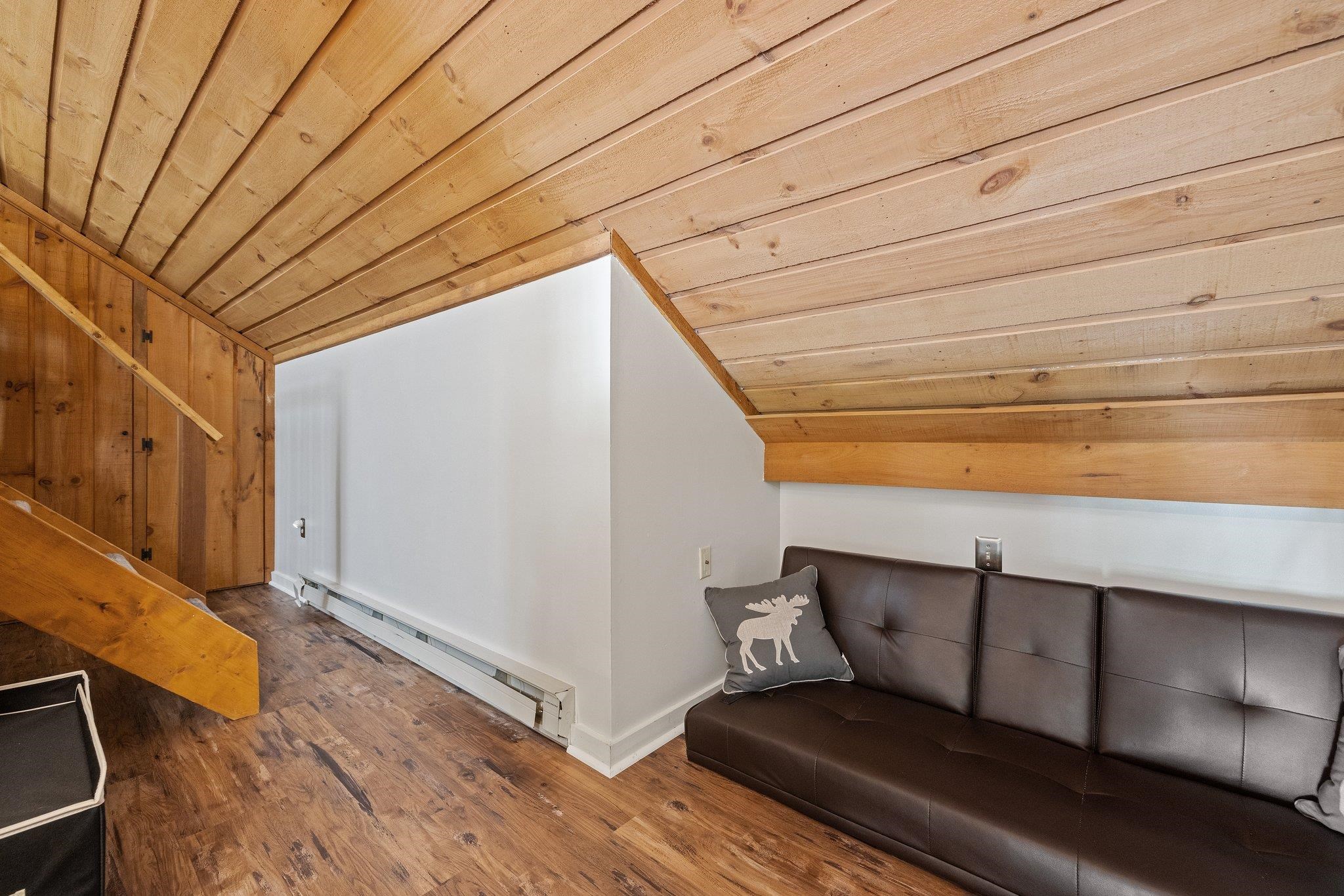 37 Whaleback Road, Unit 3 Lincoln, NH 03251 - Photo 28 of 39