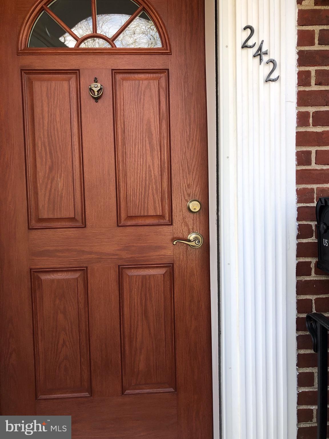 242 Potomac Road Wilmington, DE 19803 - Photo 3 of 24