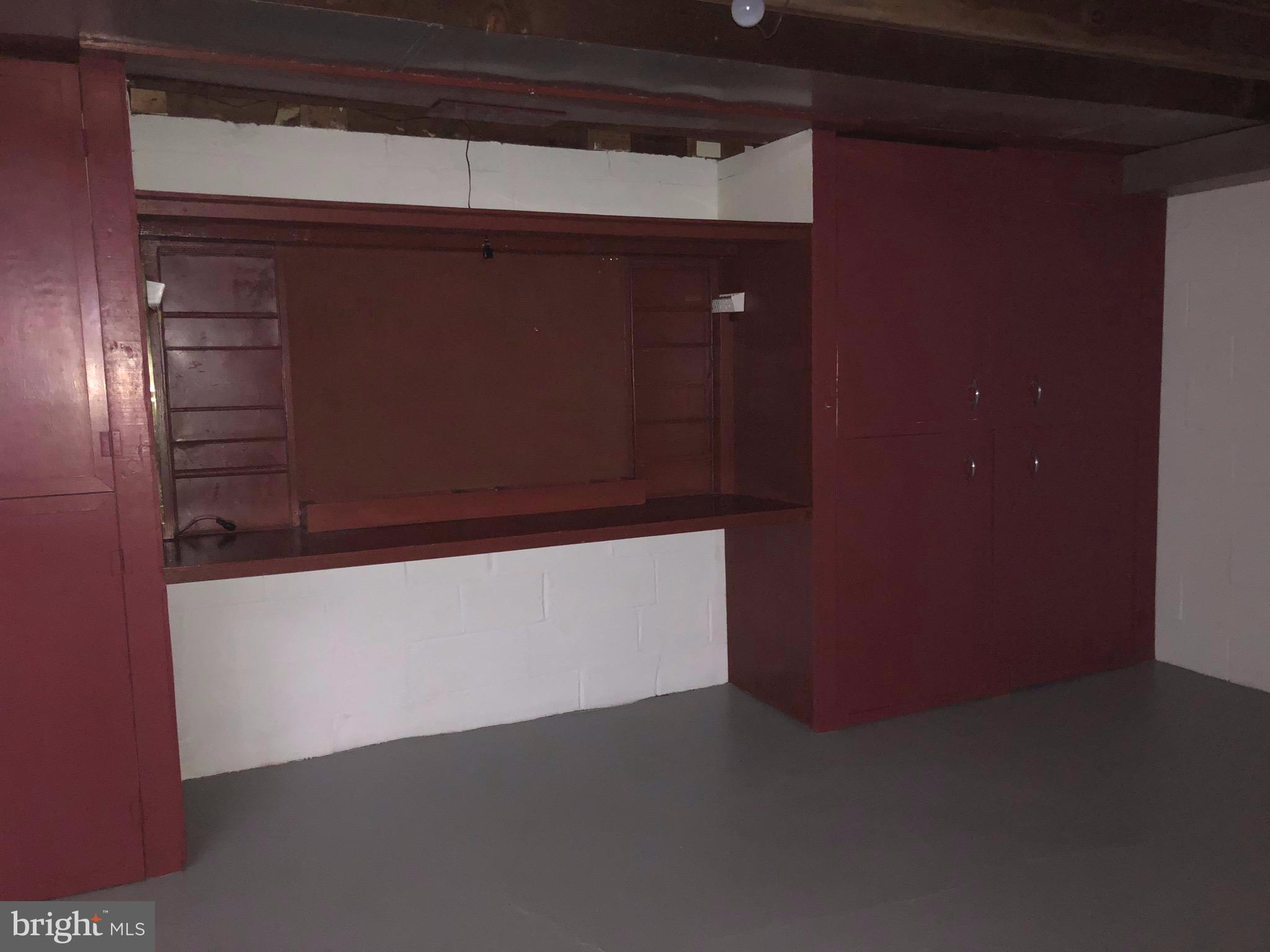 242 Potomac Road Wilmington, DE 19803 - Photo 23 of 24 Basement Storage