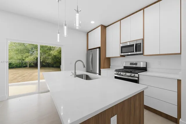 $365,000 | 407 Harbor Boulevard, Port Charlotte, FL 33954