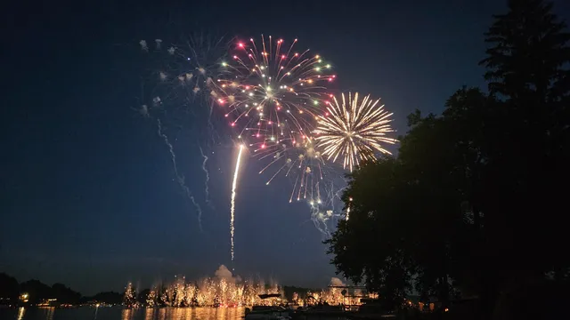 $469,000 | 1148 Lakeview Drive, Walled Lake, MI 48390