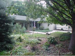 2826 West Lawrence Avenue Springfield, IL 62704 - Photo 3 of 5 Gallery Image 3