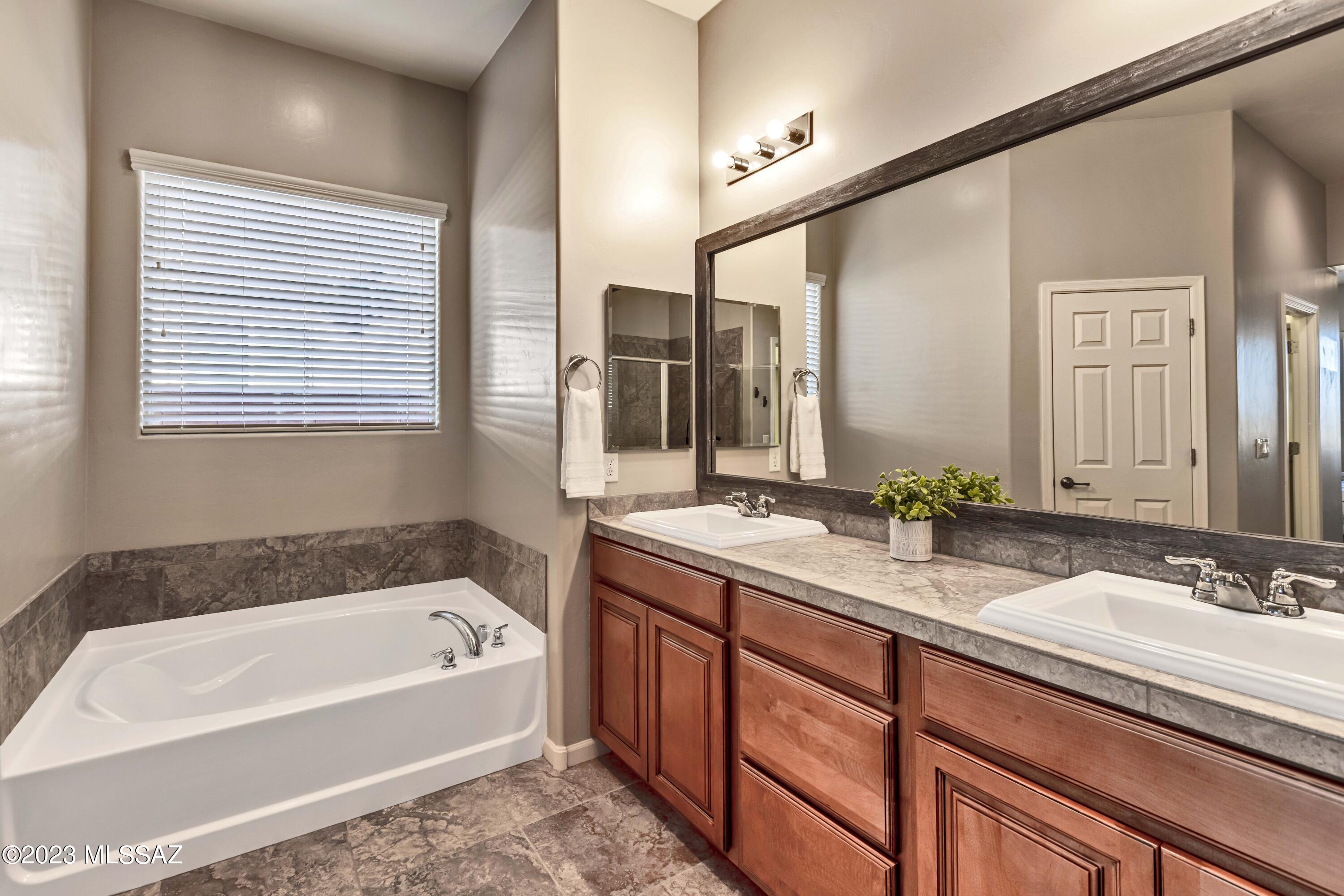 60510 Eagle Ridge Drive Tucson, AZ 85739 - Photo 30 of 44