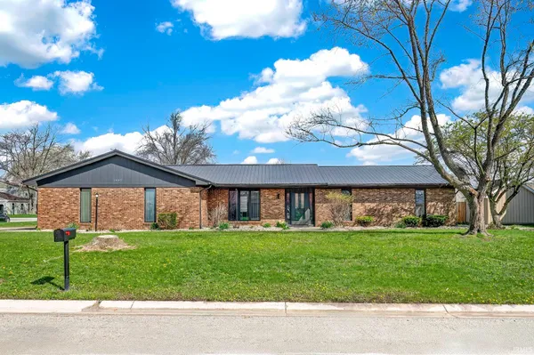 $289,000 | 1407 Deerbrook Court, Bluffton, IN 46714
