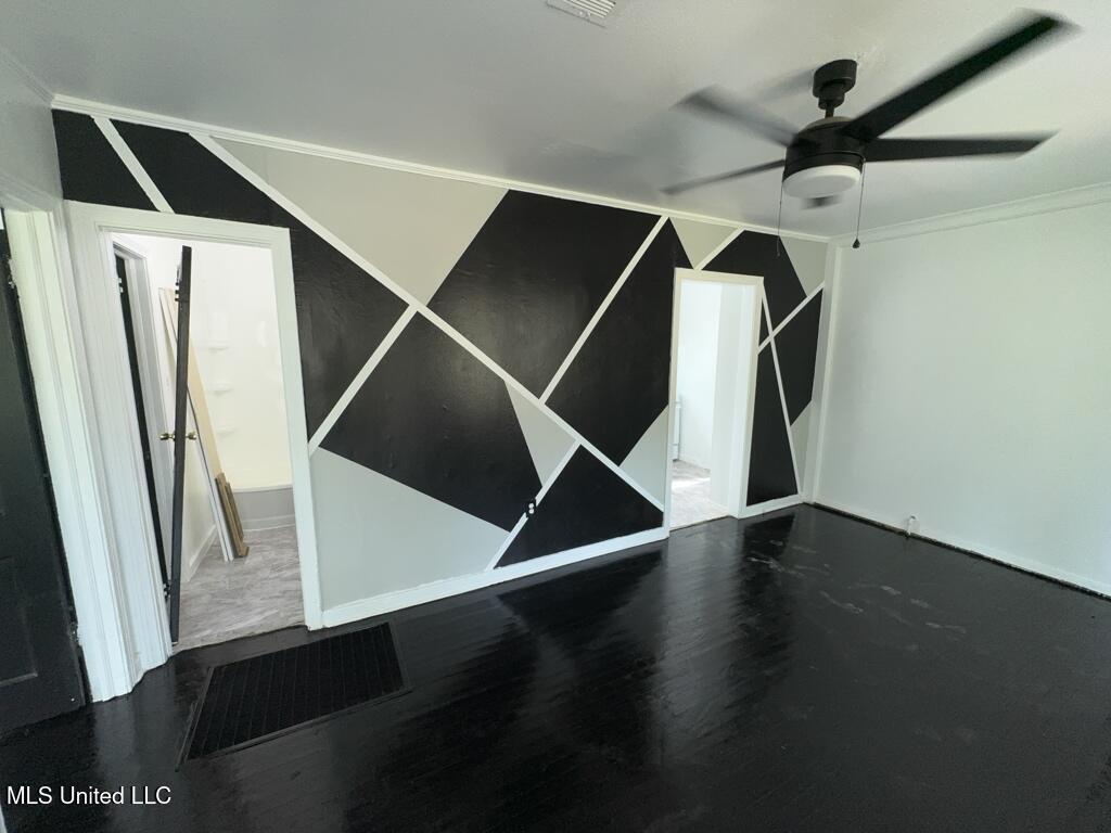 243 Mitchell Avenue Jackson, MS 39216 - Photo 4 of 20 2025_03_27_15_30_37