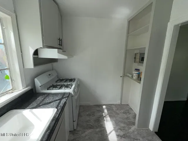 $129,000 | 243 Mitchell Avenue, Jackson, MS 39216