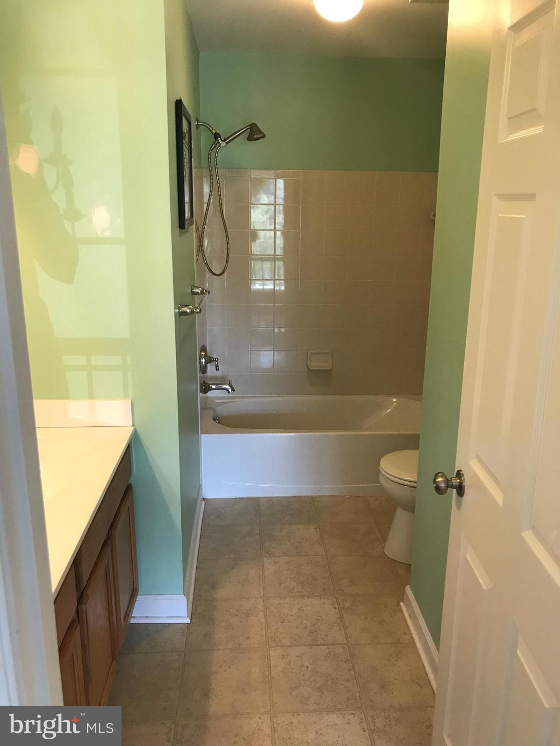 14409 Lusby Ridge Road Accokeek, MD 20607 - Photo 20 of 26 Bath