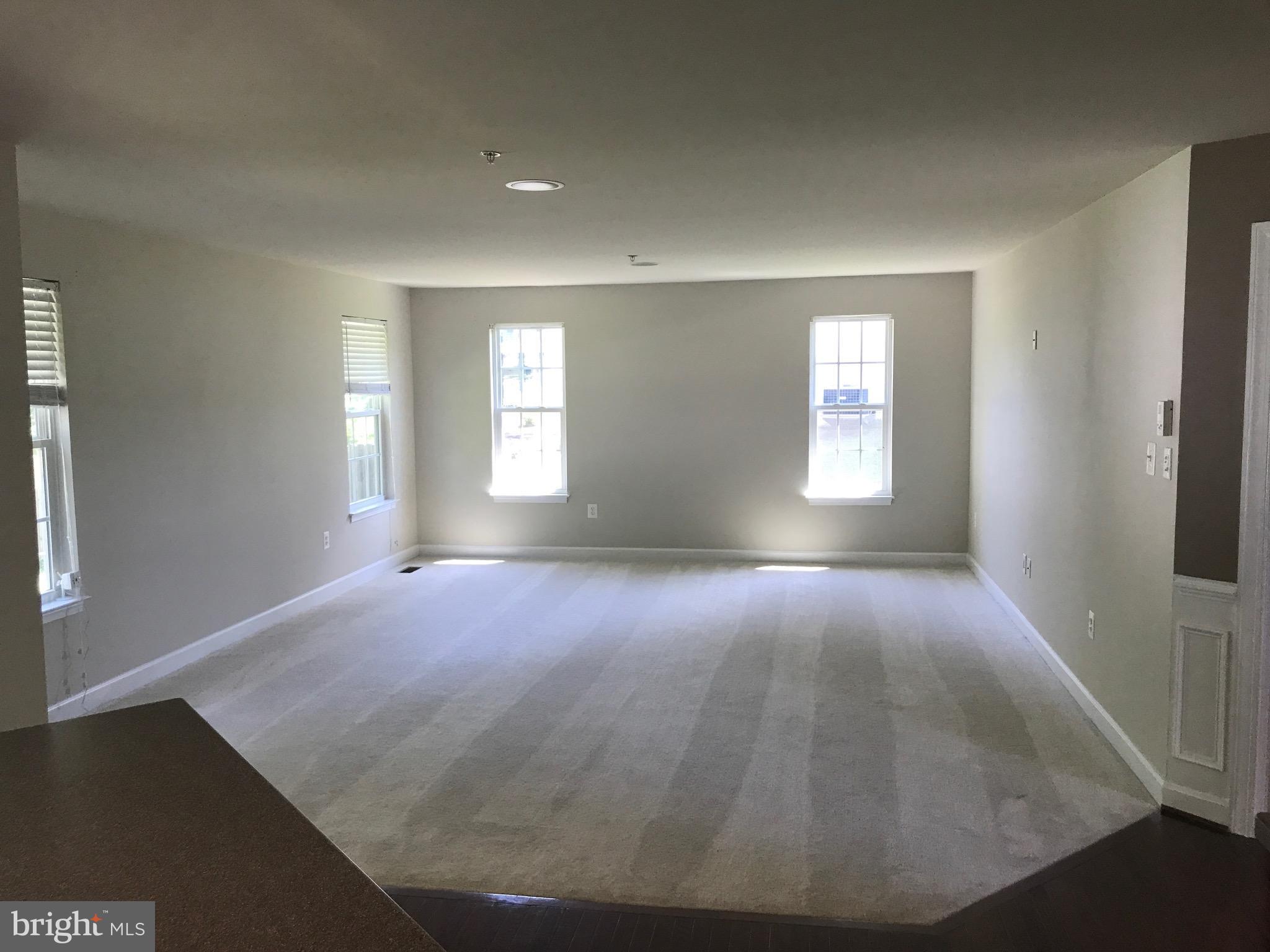 14409 Lusby Ridge Road Accokeek, MD 20607 - Photo 7 of 26 Interior (General)