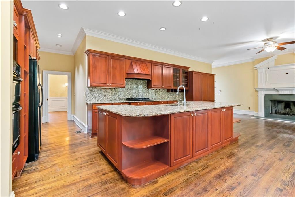 430 West Wesley Road Northwest Atlanta, GA 30305 - Photo 14 of 68