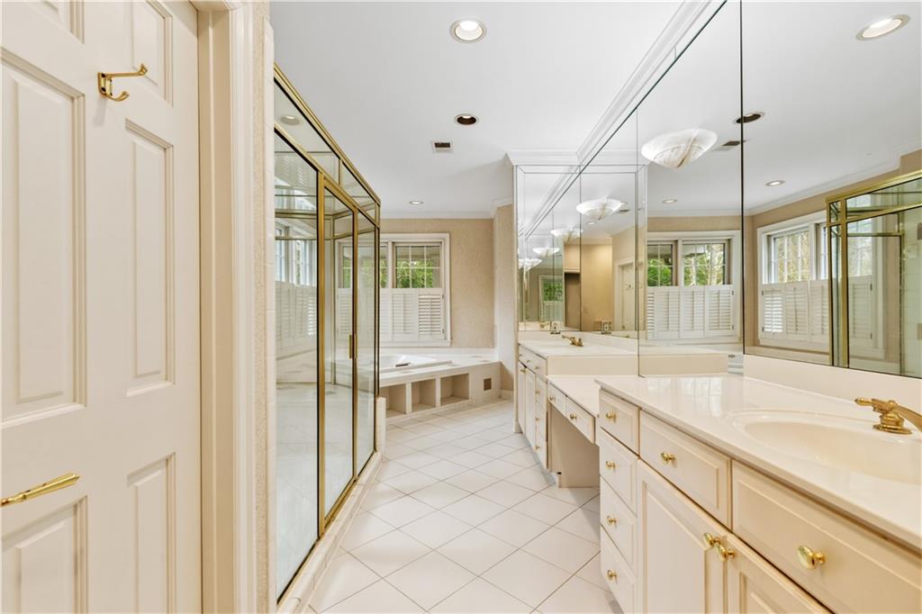 430 West Wesley Road Northwest Atlanta, GA 30305 - Photo 37 of 48