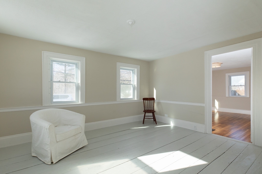 21 Gardner Street, Unit A Hamilton, MA 01982 - Photo 4 of 13