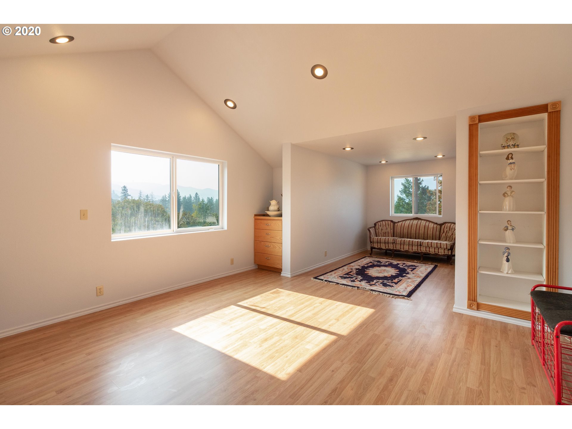 414 Hatfield Road Riddle, OR 97469 - Photo 16 of 32