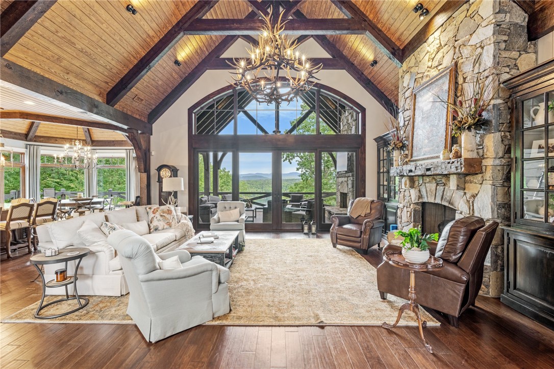 194 Cool Water Way Sunset, SC 29685 - Photo 4 of 46