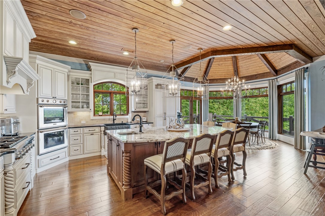 194 Cool Water Way Sunset, SC 29685 - Photo 8 of 46