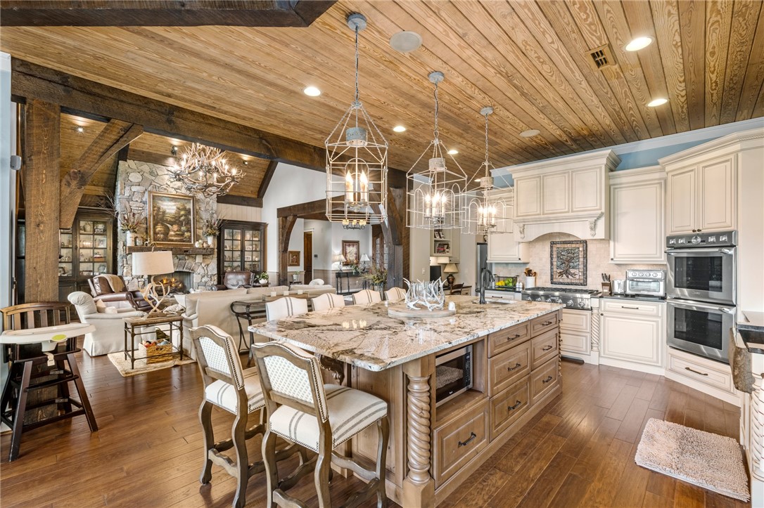 194 Cool Water Way Sunset, SC 29685 - Photo 10 of 46