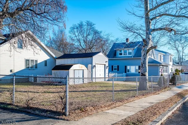 $378,999 | 101 Crescent Street, Keansburg, NJ 07734