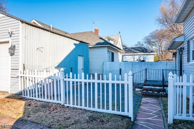 $378,999 | 101 Crescent Street, Keansburg, NJ 07734