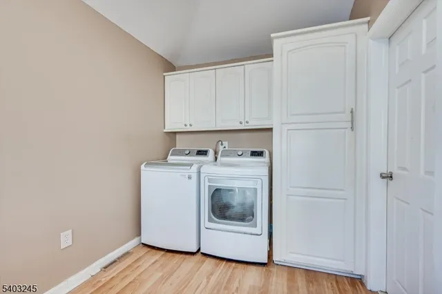 $378,999 | 101 Crescent Street, Keansburg, NJ 07734