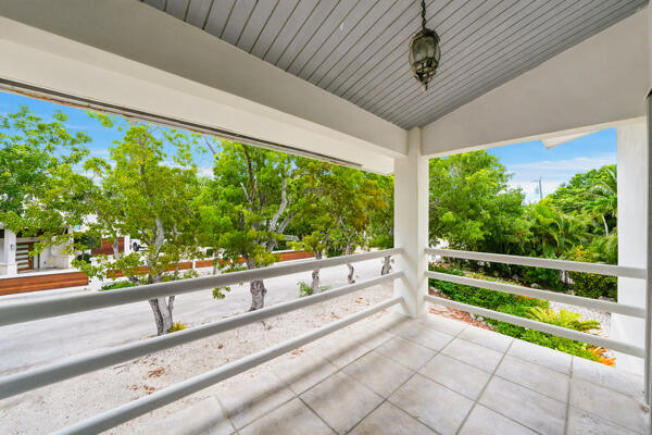 154 Redwing Road Tavernier, FL 33070 - Photo 34 of 53 023_J9wb