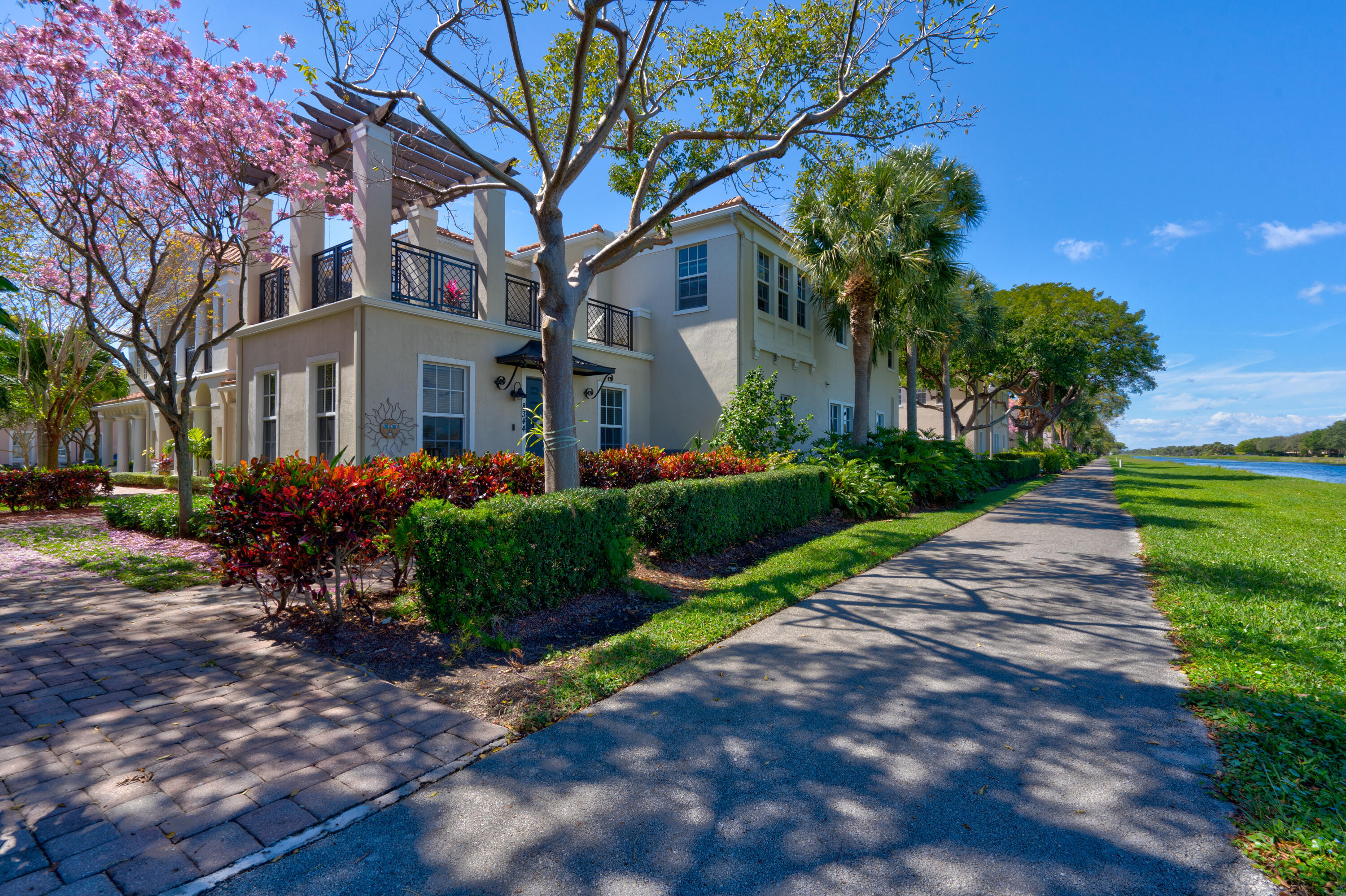 8332 Northwest 7th Court Boca Raton, FL 33487 - Photo 35 of 41 8332 NW 7th Ct, Boca Raton-24