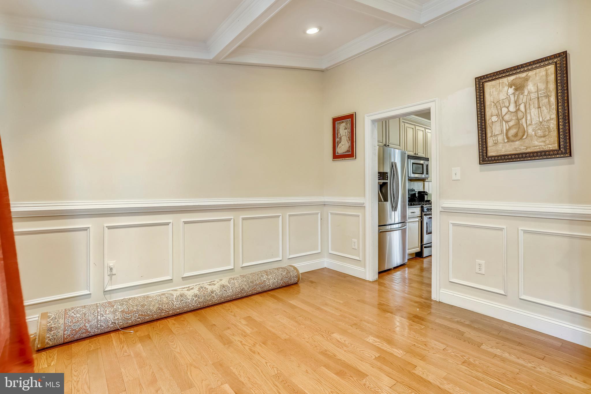 10145 Colebrook Avenue Potomac, MD 20854 - Photo 8 of 30 a view of a livingroom with wooden floor