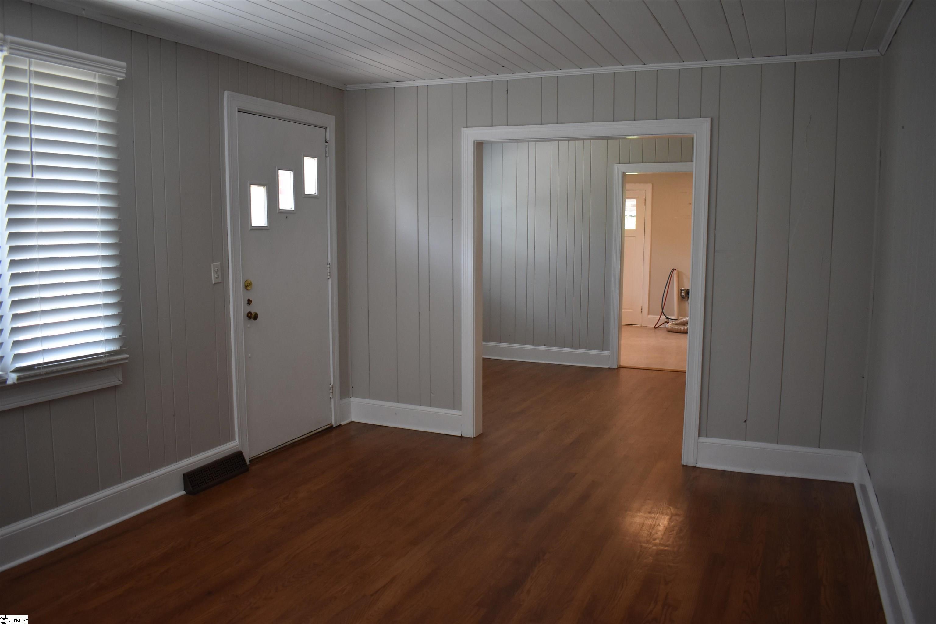 306 Ridgecrest Drive, Unit 306 Greenville, SC 29609 - Photo 14 of 27