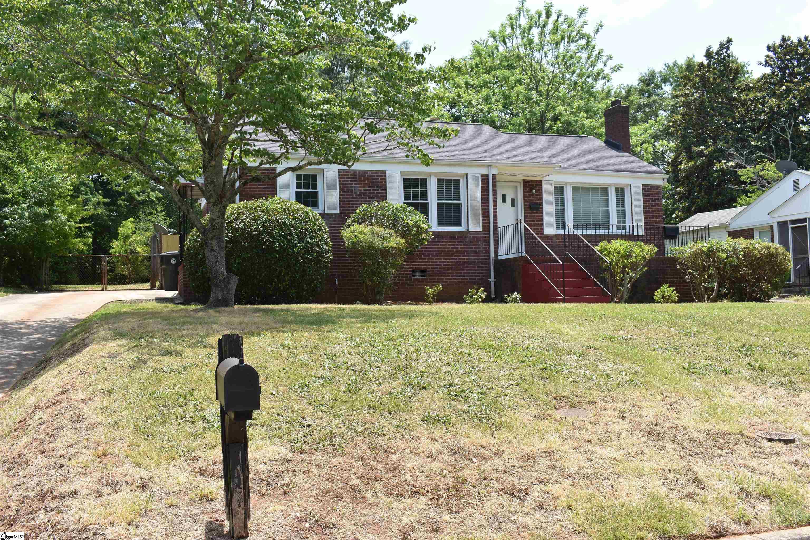 306 Ridgecrest Drive, Unit 306 Greenville, SC 29609 - Photo 2 of 27