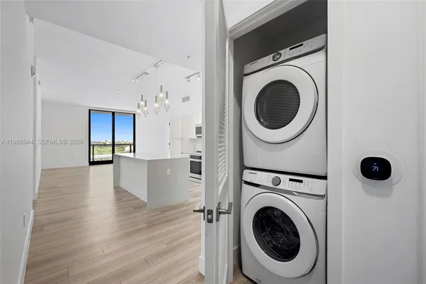 $4,350 | 101 Diplomat Parkway, Unit 1409, Hallandale Beach, FL 33009