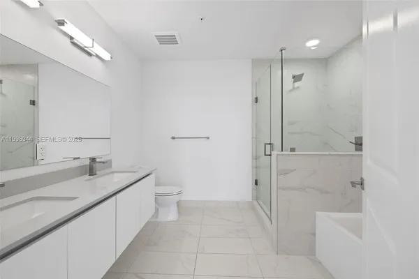 $4,350 | 101 Diplomat Parkway, Unit 1409, Hallandale Beach, FL 33009