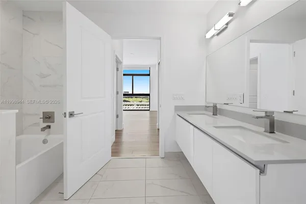$4,350 | 101 Diplomat Parkway, Unit 1409, Hallandale Beach, FL 33009