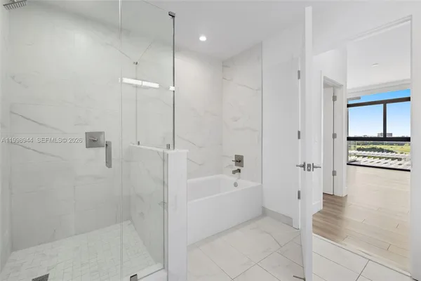 $4,350 | 101 Diplomat Parkway, Unit 1409, Hallandale Beach, FL 33009